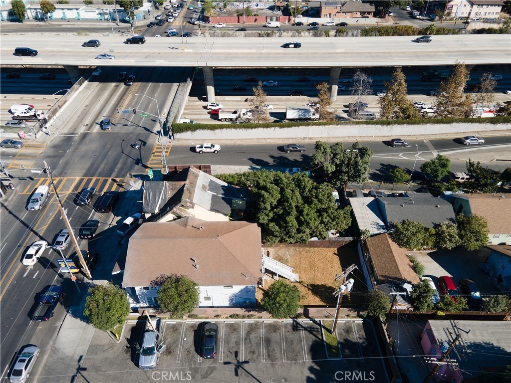 458 W Vernon