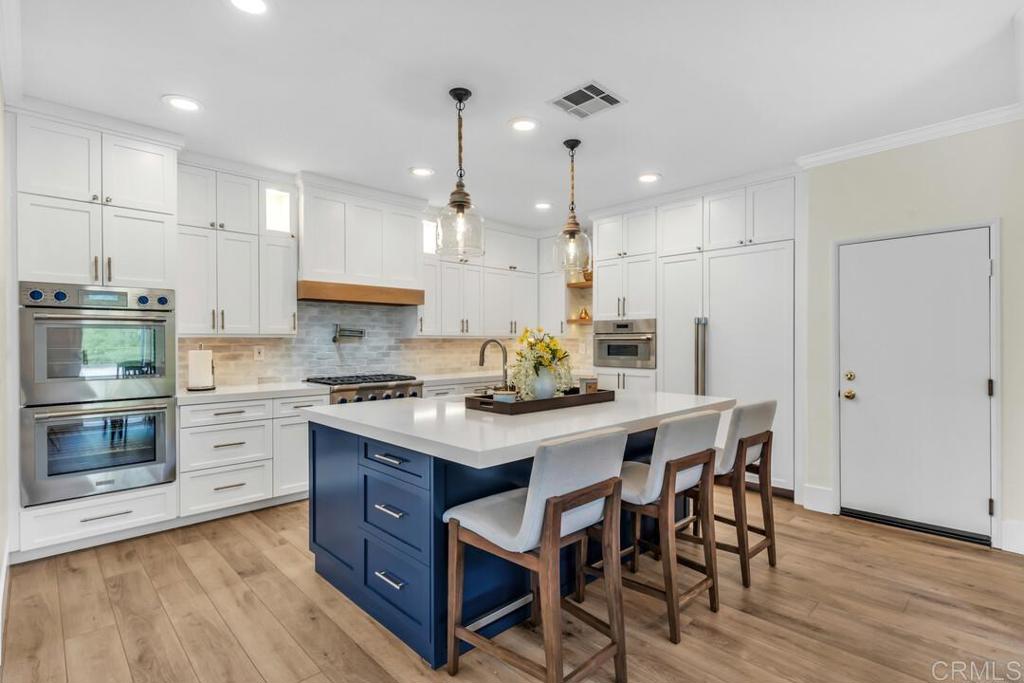 1404 Logan Court