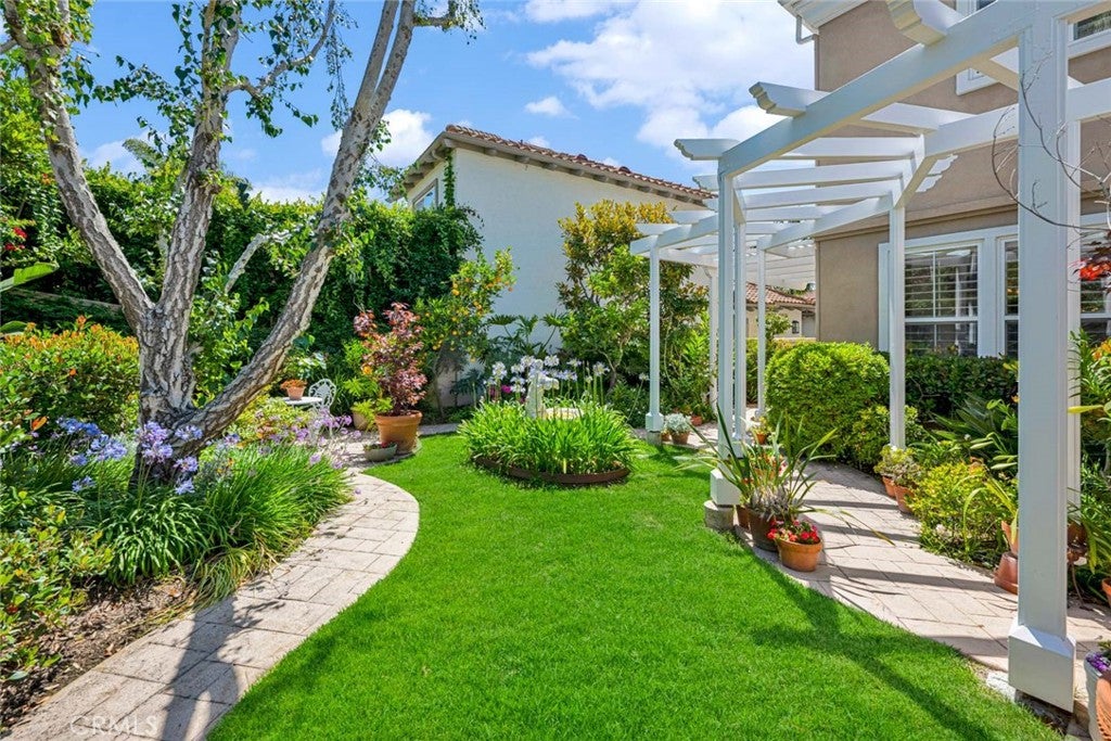 1426 Newporter Way, Newport Beach CA 92660 - Photo 47