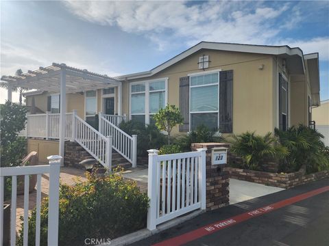 16222 Monterey Huntington Beach CA 92649