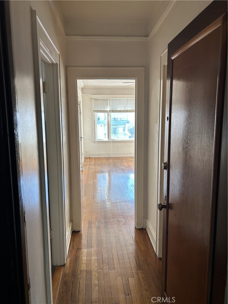 360 W Ocean Boulevard 1106