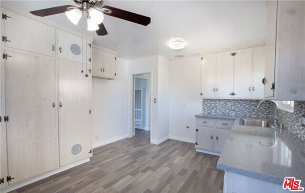 330 Bungalow Drive