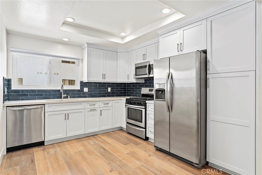 Photo of 21535 Erwin Street #131, Woodland Hills, CA 91367 (MLS # SR25191971)