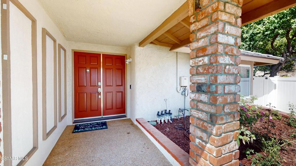 Photo of 2847 Cedar Wood Place, Thousand Oaks, CA 91362 (MLS # 225005016)
