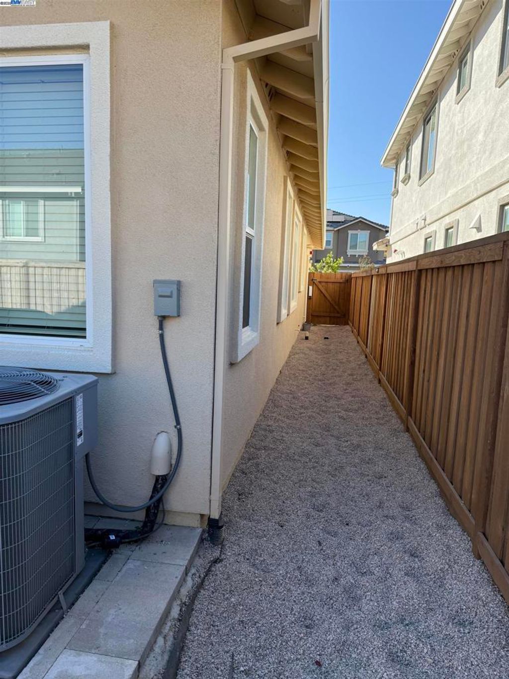 listing image 130729859781417509384
