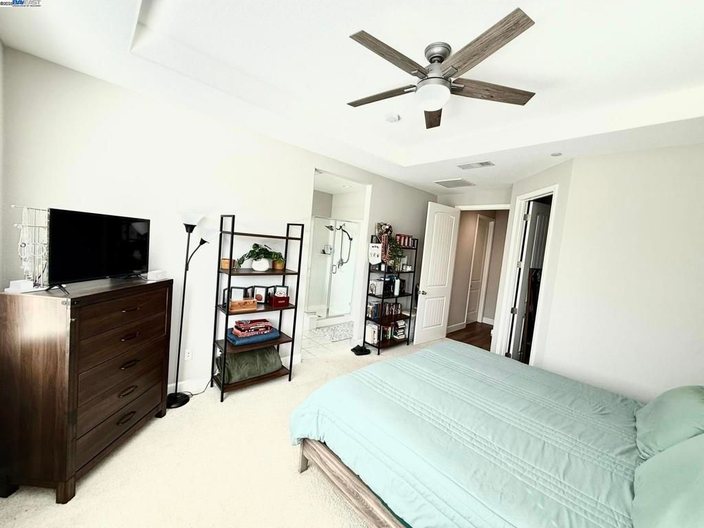 listing image 130720814198783234038