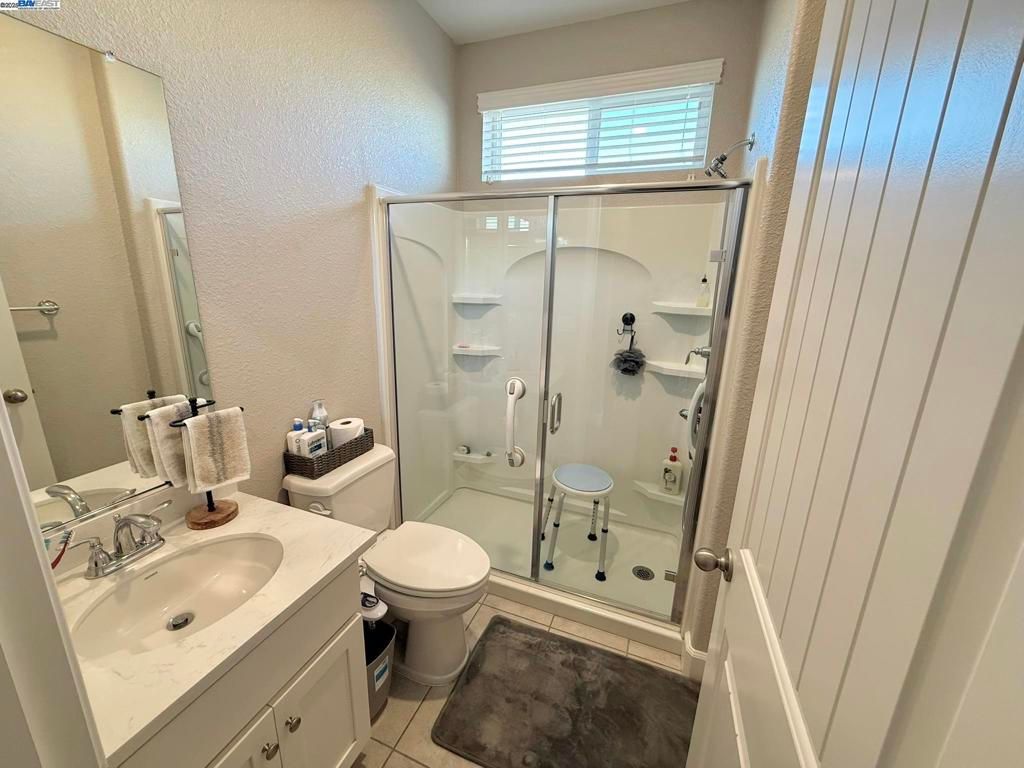 listing image 130726812977748705025