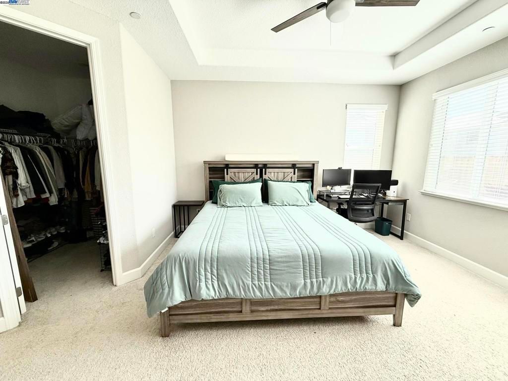listing image 130722299996430217074