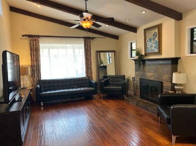 26242 Brookhollow