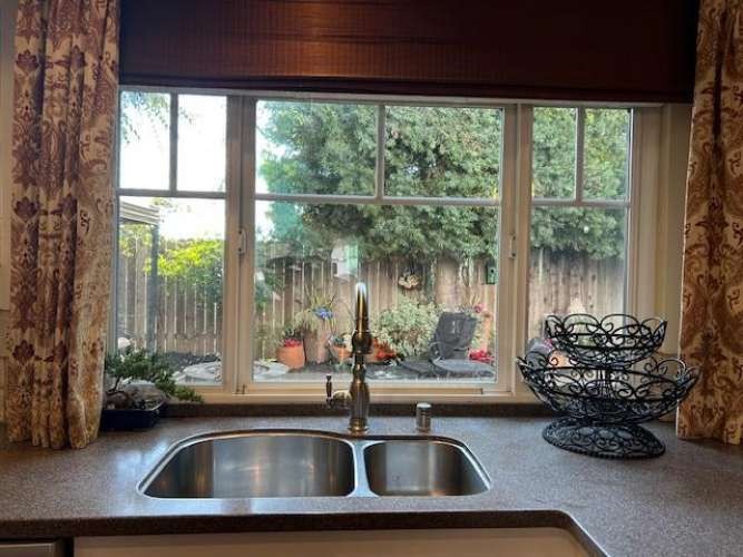 26242 Brookhollow