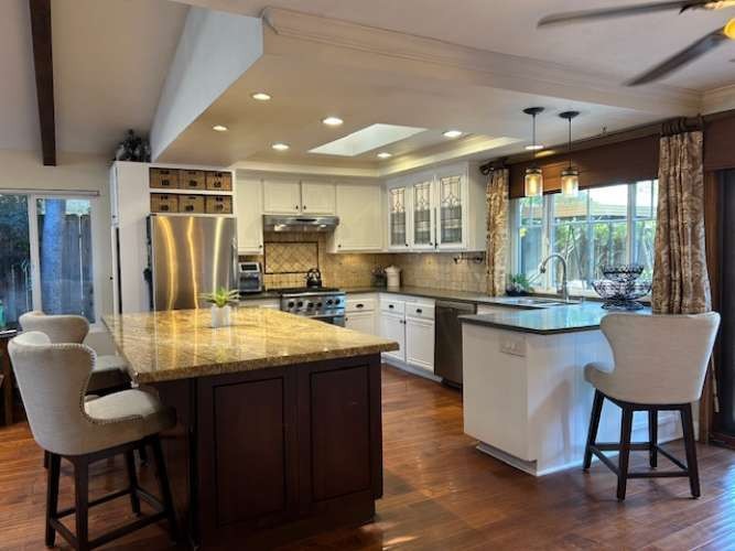 26242 Brookhollow