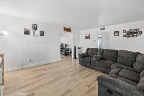 Tiny photo for 4693 Beatty DR, Riverside, CA 92506 (MLS # IV26230670)