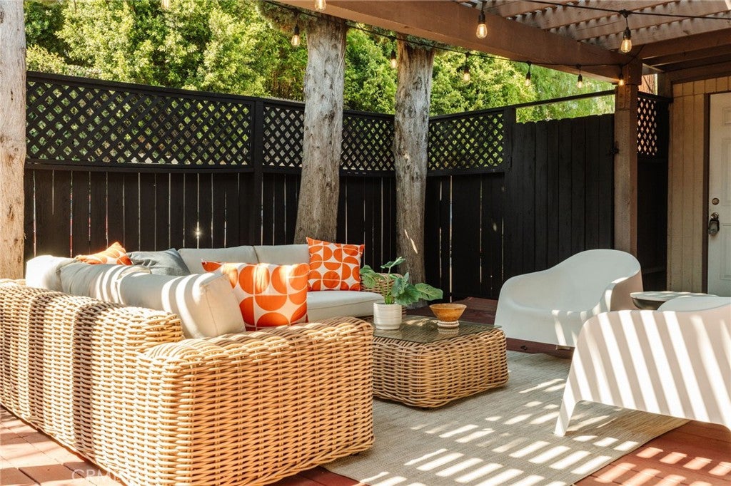 1088 Montecito Drive