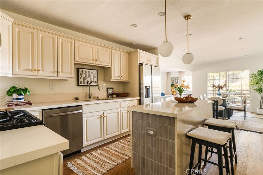 1088 Montecito Drive