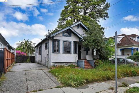 Photo of 1437 56Th Ave Ave, Oakland, CA 94621 (MLS # 41132441)