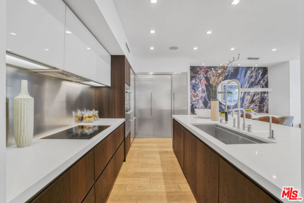 515 Ocean Avenue 706S