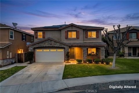 Photo of 45004 Cornelia Court, Lake Elsinore, CA 92532 (MLS # OC26090581)