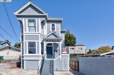 Photo of 3214 13Th Ave Ave, Oakland, CA 94610 (MLS # 41081777)