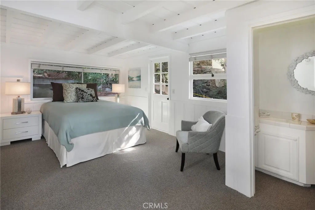 Laguna Beach, California 92651, United States, 3 Bedrooms Bedrooms, ,3 BathroomsBathrooms,Residential,Active,184758