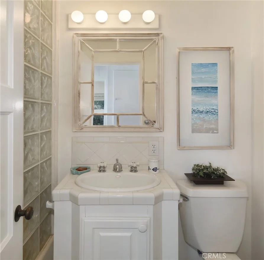 Laguna Beach, California 92651, United States, 3 Bedrooms Bedrooms, ,3 BathroomsBathrooms,Residential,Active,184758