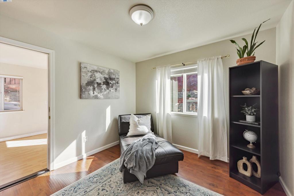 FAIRVIEW - Residential