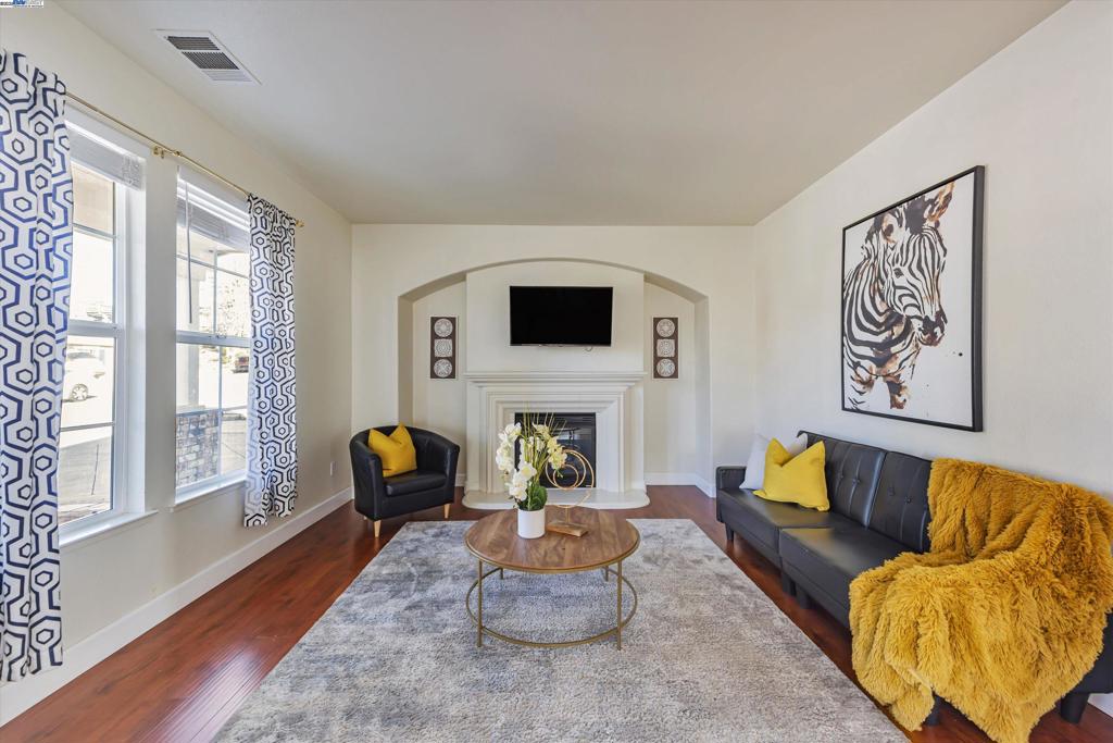 FAIRVIEW - Residential