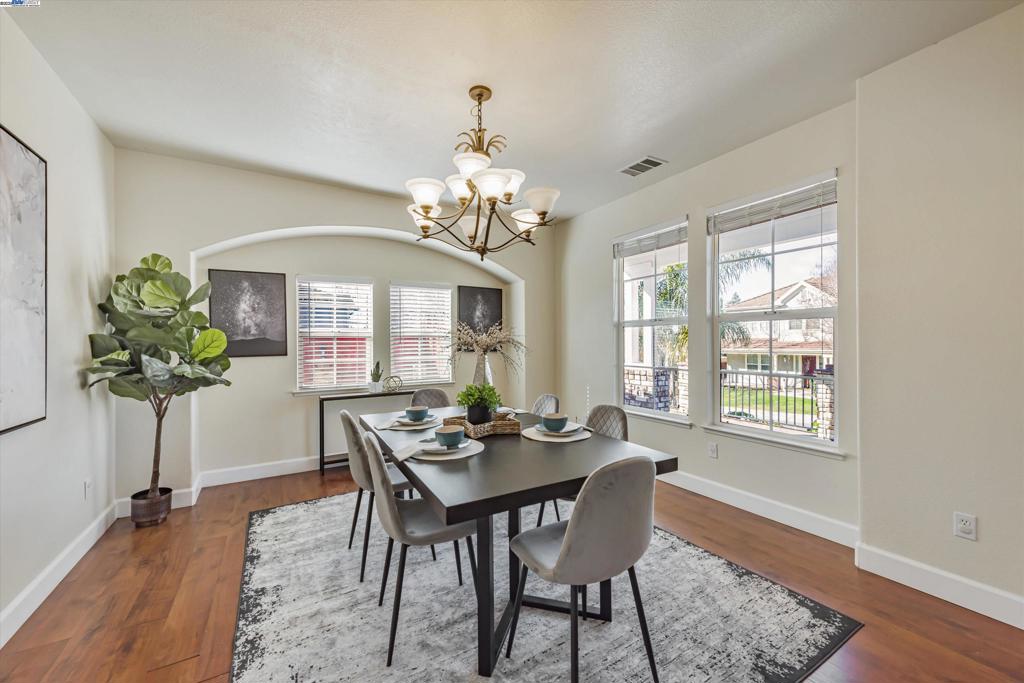 FAIRVIEW - Residential