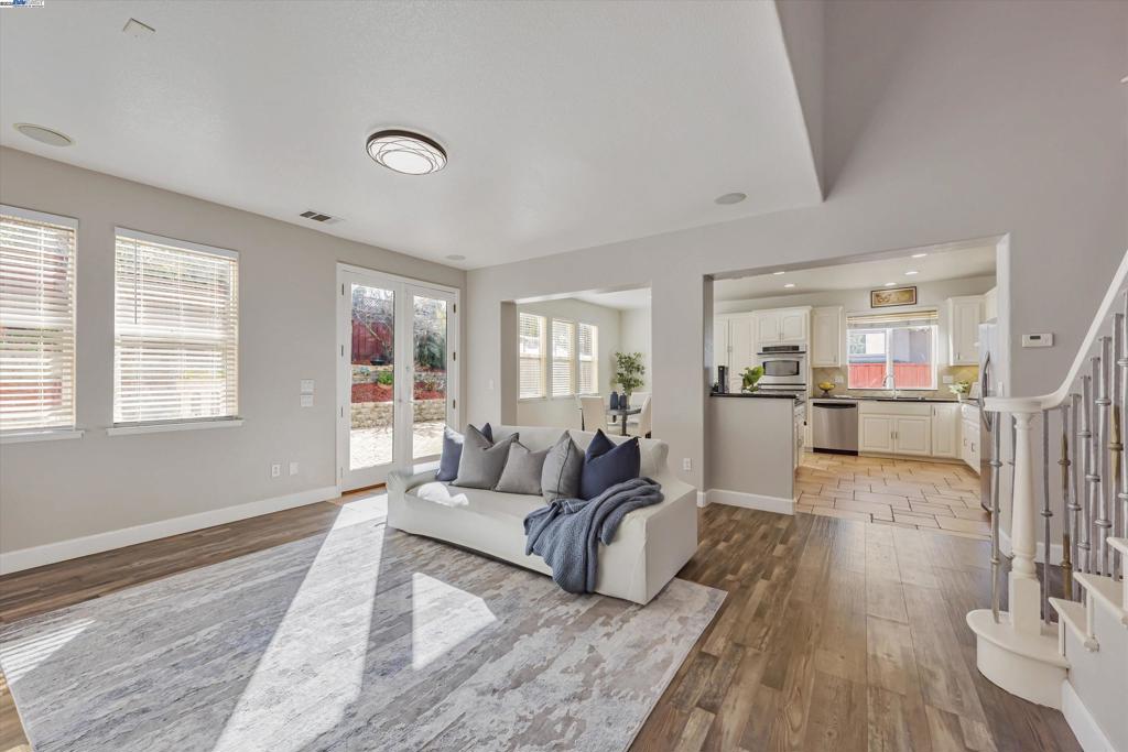 FAIRVIEW - Residential
