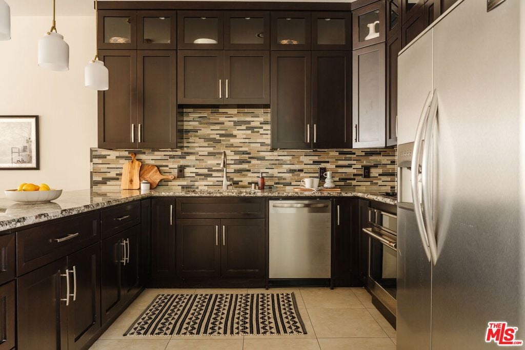 435 W Center Street 315