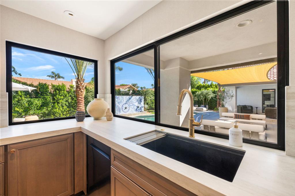 Avondale Country Clu - Residential