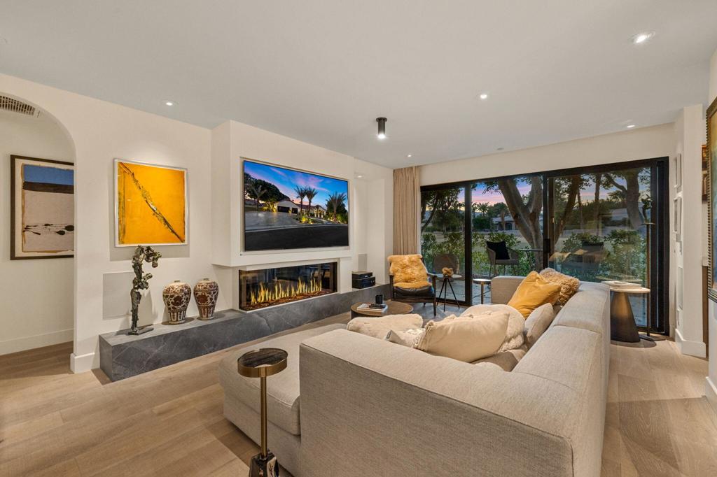 Avondale Country Clu - Residential