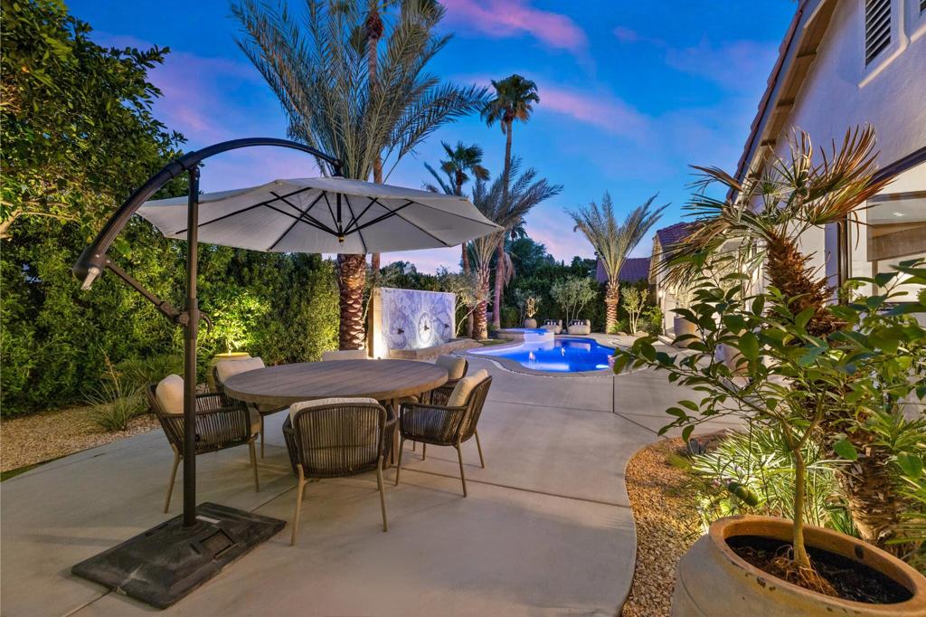 Avondale Country Clu - Residential