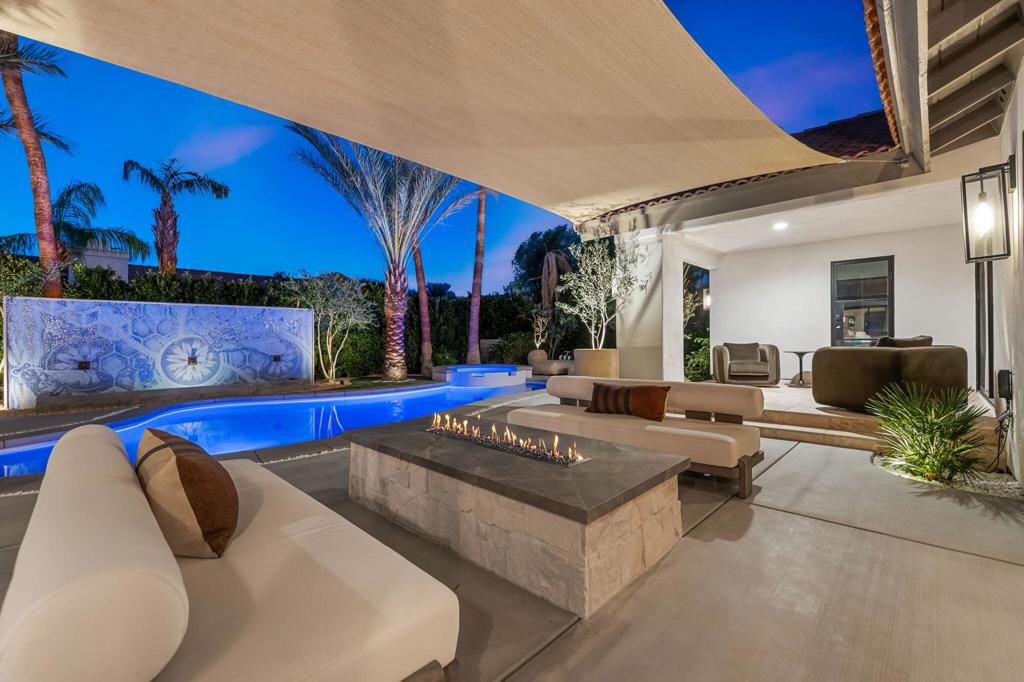 Avondale Country Clu - Residential