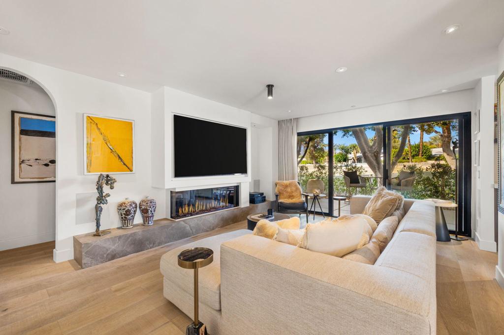 Avondale Country Clu - Residential