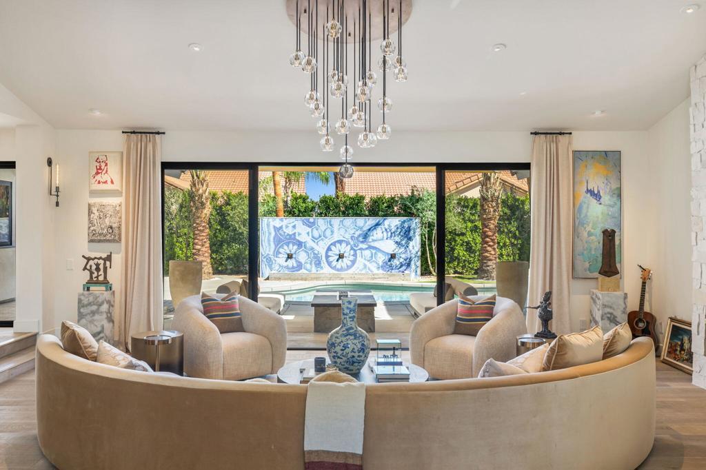 Avondale Country Clu - Residential