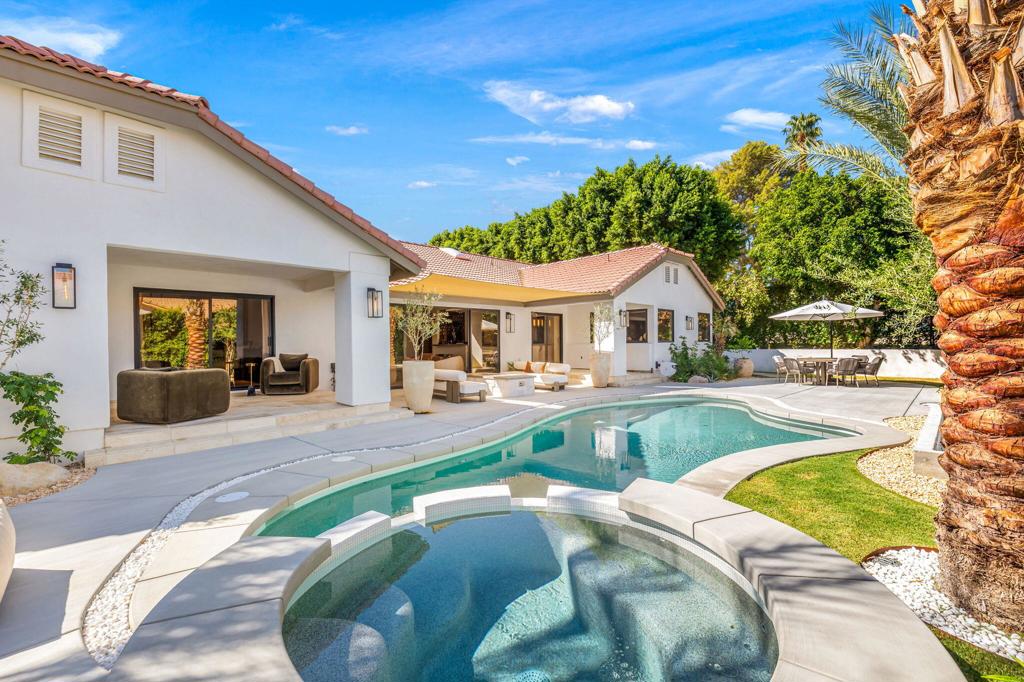 Avondale Country Clu - Residential