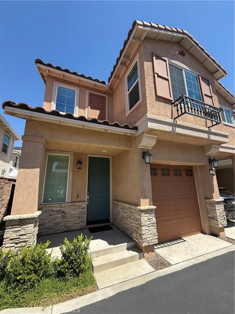 Photo of 15148 Ridge Lane #4, Fontana, CA 92336 (MLS # IV26074830)