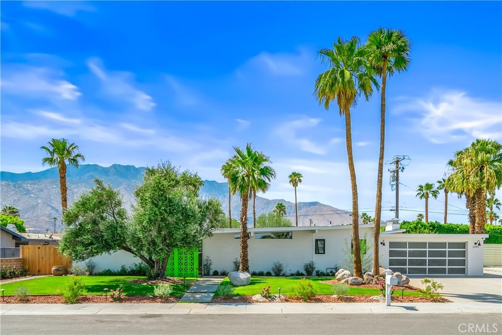 1995 N San Clemente Road