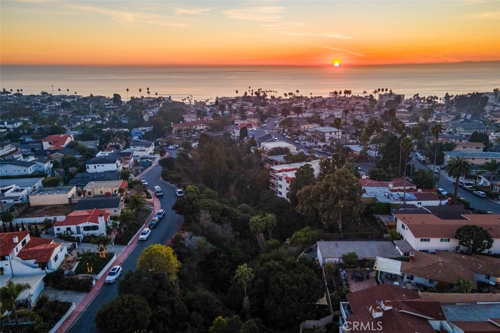 229 Avenida Monterey 1
