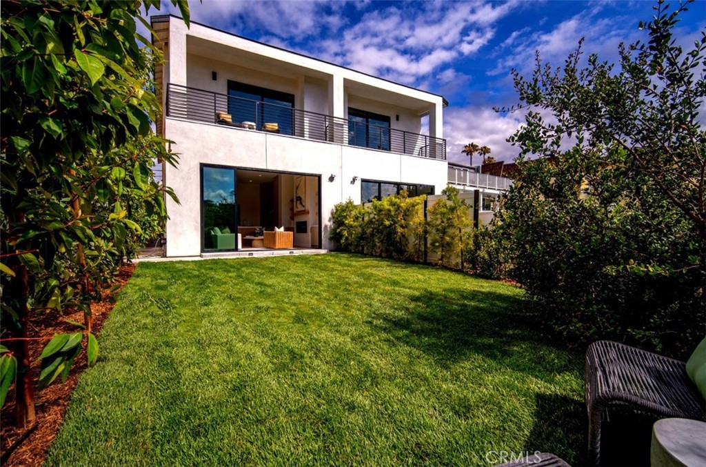 229 Avenida Monterey 1