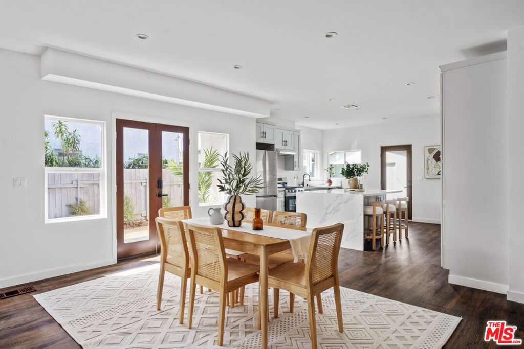 Photo of 2209 West Boulevard, Los Angeles, CA 90016 (MLS # 25603789)