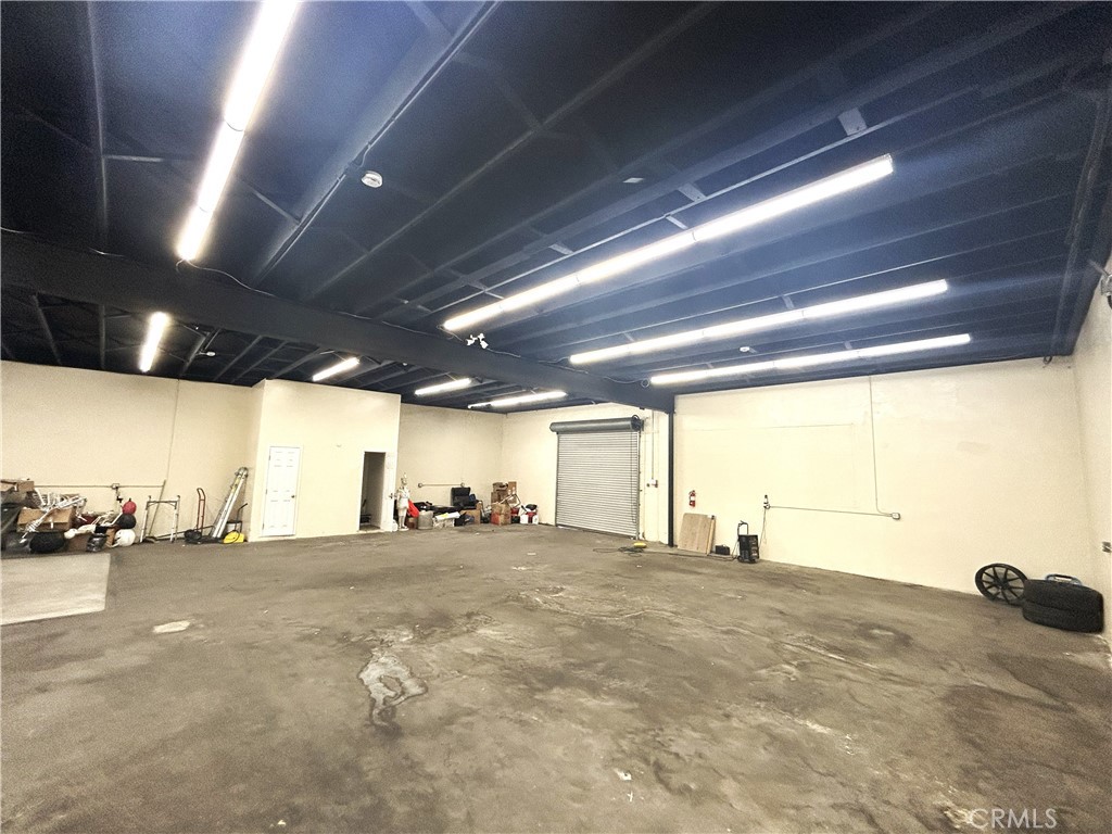 1404 Alamitos