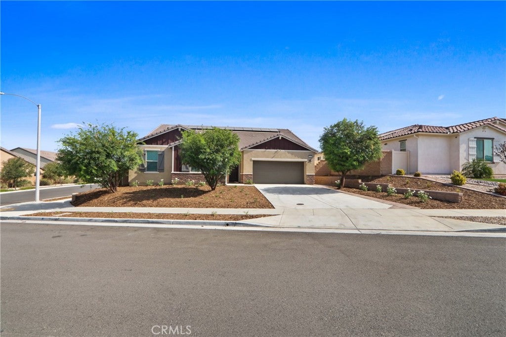 9451 Rancho Jurupa