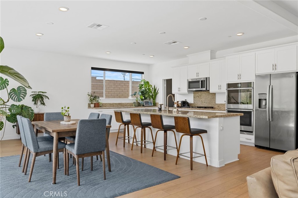 26207 Silver Birch