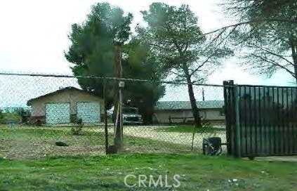 Photo of 46630 172nd St E, Lancaster, CA 93535 (MLS # IV26040999)