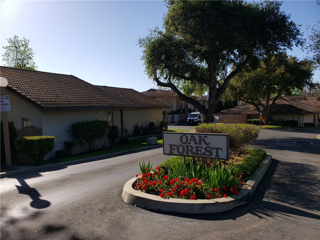 132 Oak Forest Circle