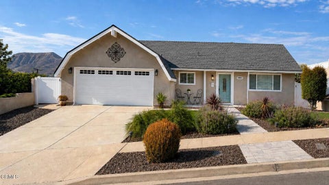 Photo of 3083 Jessica Street, Newbury Park, CA 91320 (MLS # V1-37793)