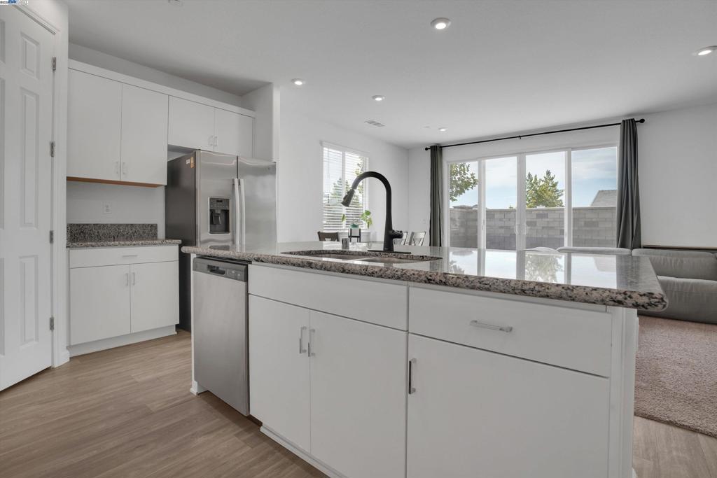 Not Listed - Residential