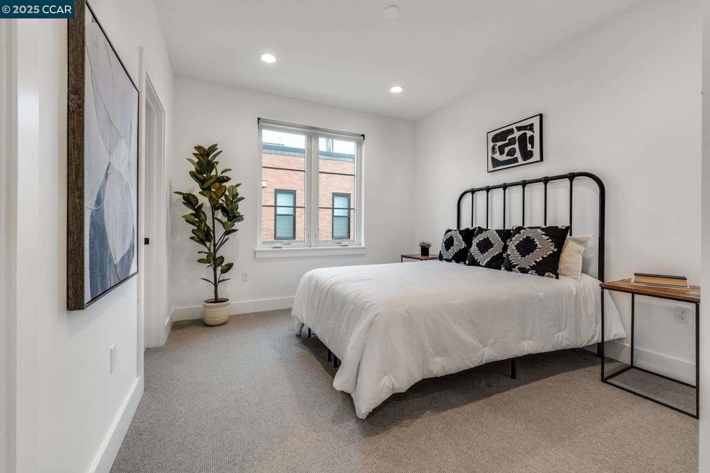 DOWNTOWN LAF - Residential