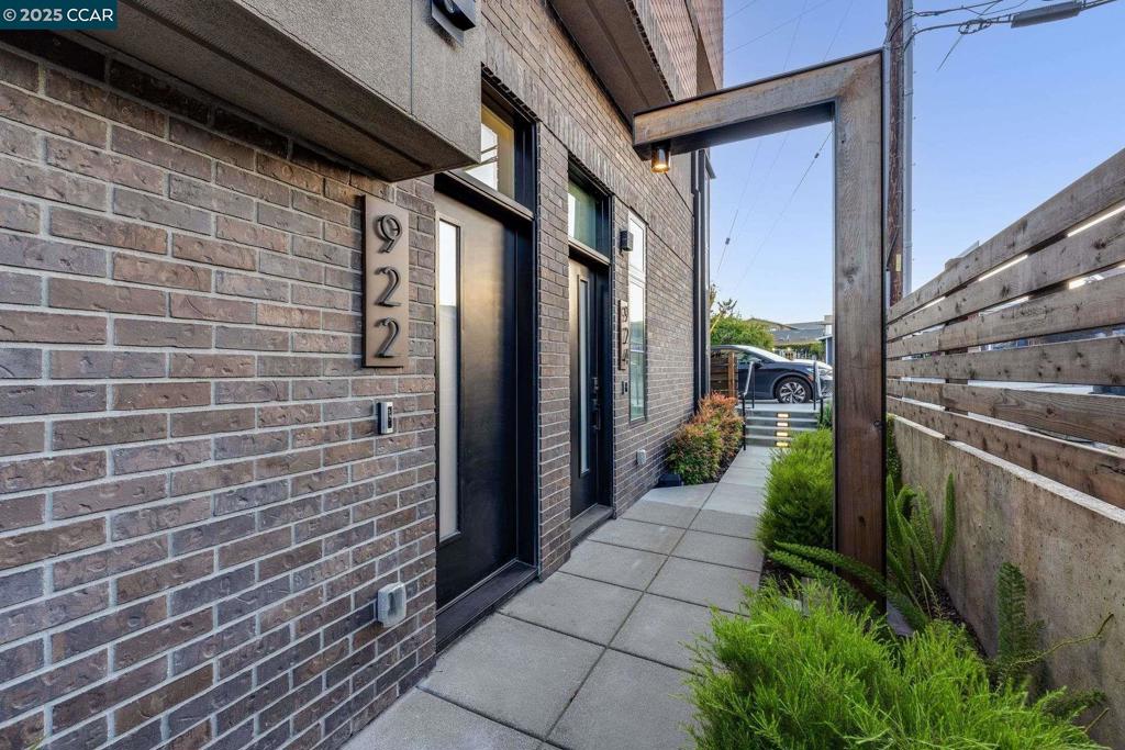 DOWNTOWN LAF - Residential